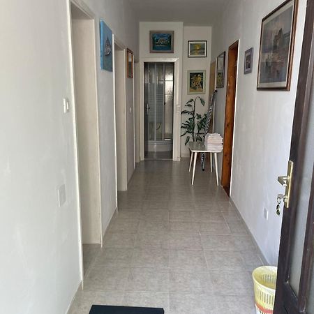 Makjanic Apartment Jelsa  Extérieur photo